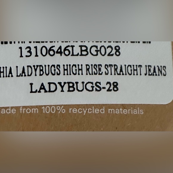 Reformation Ladybugs High Rise Straight Jeans size 28
NWT - Picture 5 of 16